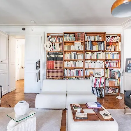 Amazing Flat Senat
